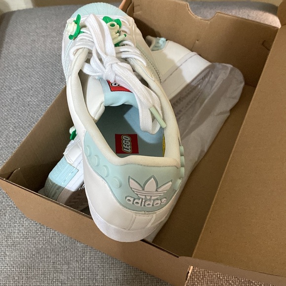 adidas LEGO x Superstar 'Clear White Ice Mint. Super cute & great Leather shoe - Picture 3 of 7